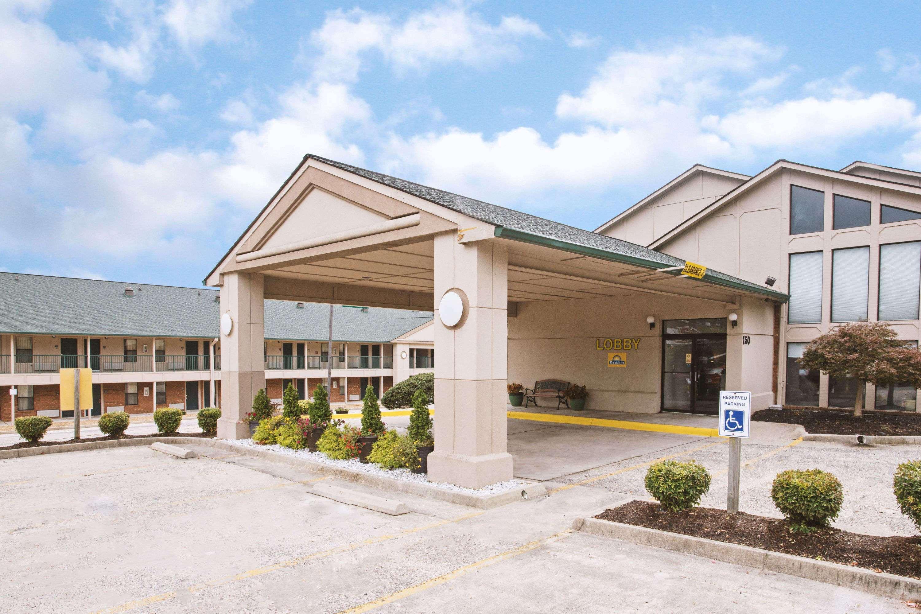 Days Inn By Wyndham Wytheville Ngoại thất bức ảnh