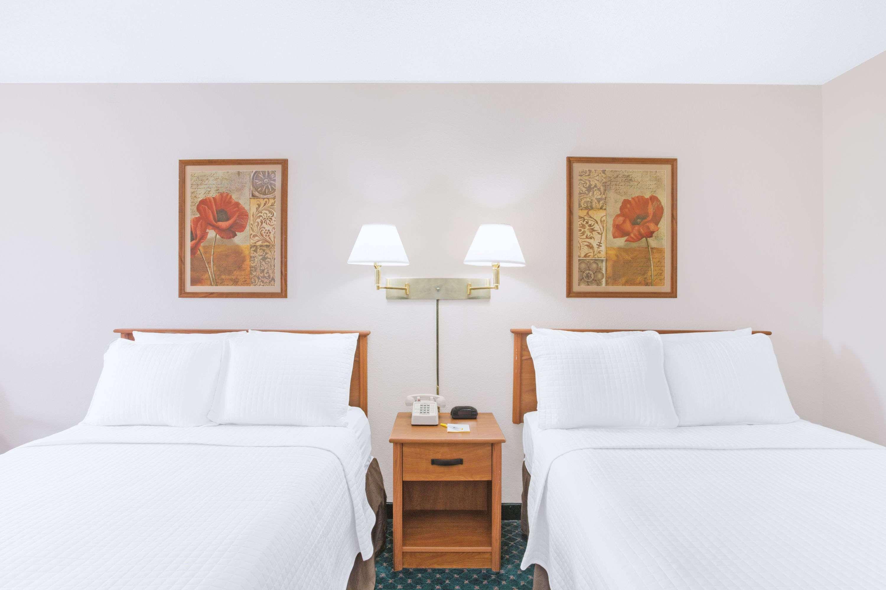 Days Inn By Wyndham Wytheville Ngoại thất bức ảnh